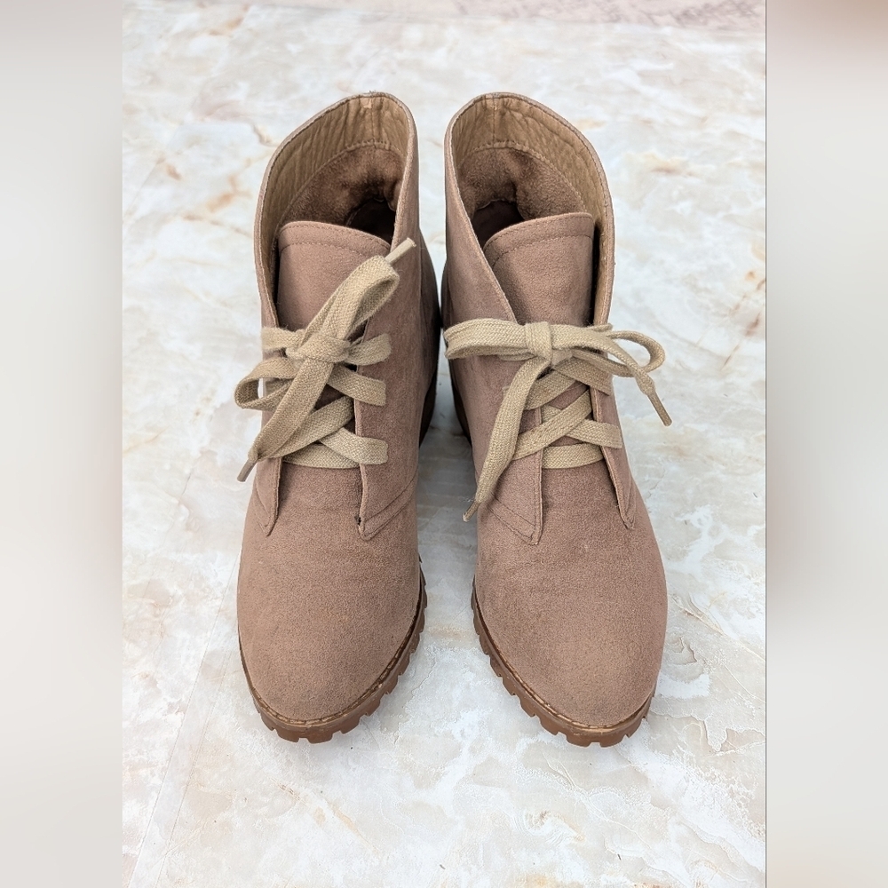 BEAST FASHION Tan Ankle Booties Woman's Sz 6.5